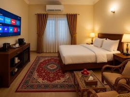 Relax Lodge Family Guest House, hotel a Islamabad