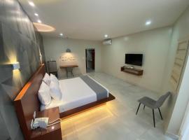 HOTEL OSHO, hotel i Santa Cruz de la Sierra