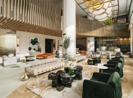 Pullman Dubai Jumeirah Lakes Towers, hotel in Dubai