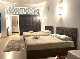 Sunshine Divers Shark's Bay