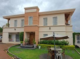 Tia Vahine - Navette Gratuite Aéroport H24, отель в городе Ивато