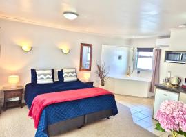 Absolute Lake View Motel, отель в городе Таупо