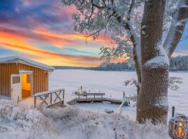 Waterfront Cabin - 15 Minutes from Downtown Oslo, hotel v Oslu