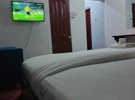 D-venetain hotel and lounge, hotel in Eggan