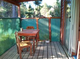 Chalets rustiques en pleine nature, L'ARCHIPEL, hotel v destinaci Punta del Diablo