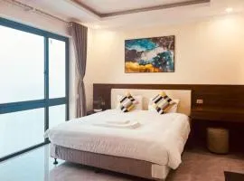 TGlobal Quynh Hoa Tam Dao