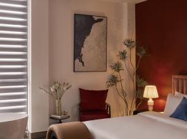 Lovera Hotel Airport, hotel in Ho Chi Minh City