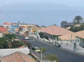 Pensão Domingas, hotel en São Filipe