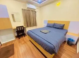 RI Krishna Residency