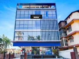 Super Townhouse Bhangagarh Bus Terminal Formerly The Rudra Inn