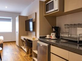 Hotel Estancias VIVE MX el marques Queretaro, Trademark, hotel in Hércules