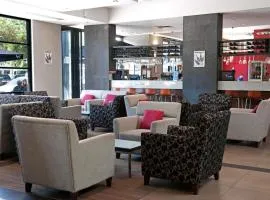 Mantra Hindmarsh Square