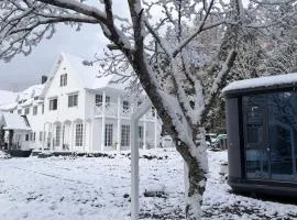 TERUKA白いテラスHakuba