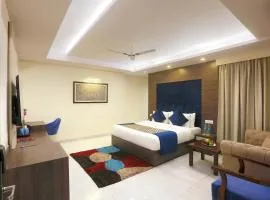 Hotel Apple Wood Residency Delhi Airport