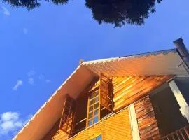 Sittong Cottage By The Trails Retreat