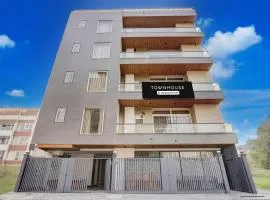 Townhouse Sector 49 Gurugram Formerly Hotel P66