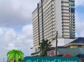 Roomstay Ustaz al-Waqf Tunjong