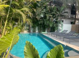 Tridiva Morjim 150 Meters to Morjim Beach, hotel di Morjim