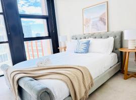 Sydney CBD Stylish 2BR2Bath Condo with Pool Gym -1, hotel v destinaci Sydney