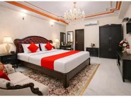 Sunrise Grand Inn Near Agra Lucknow Express Way - Lift and Restaurant Service # Fully Air conditioning Premium Room - Best Premium Hotel In Lucknow