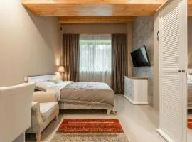 Hotel Glory Near IGI Airport New Delhi