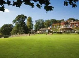 Wood Hall Hotel & Spa