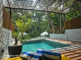 Island Luxury Retreat - Maalhos