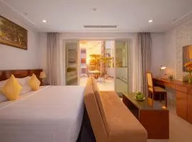 White Lotus Hotel Saigon