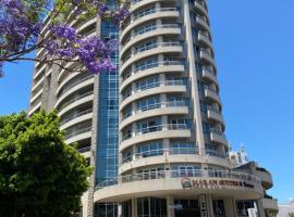 Maran Suites & Towers, hotell i Paraná