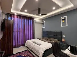 Razain suites
