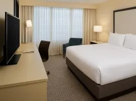 Chicago Magnificent Mile, a Hilton Grand Vacations Club -STP STUDIO