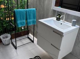 Sean Sabai The Secret Room, hotel Ban Na We városában