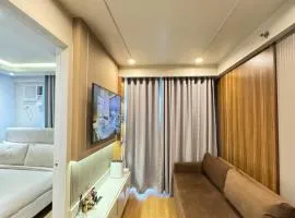 1413 Home Suites Arezzo Place Davao