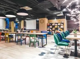 Atour Light Hotel Hangzhou Future Sci-Tech City