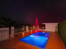 Munderi Green Mounts Peaceful Family Pool Stay near Kalpetta, Wayanad