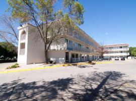 Fotos de Hotel: Motel 6-Roseville, MN - Minneapolis North