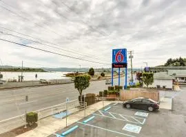 Motel 6-Coos Bay, OR