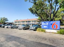 รูปภาพของโรงแรม: Motel 6-Stockton, CA - North