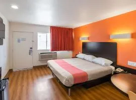 Motel 6-El Paso, TX - Airport - Fort Bliss