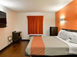 Motel 6-Toledo, OH