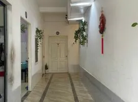 Nhà nghỉ Long Tân
