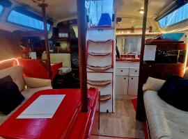 Voilier de tout confort，瑟堡昂科唐坦的飯店