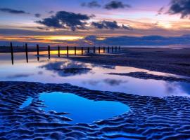 Viesnīca Las Palmas Hotel by the Sea Blekpūlā