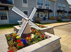 Amsterdam Inn & Suites, an Ascend Collection Hotel