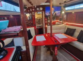 Voilier de tout confort, hotel i Cherbourg-en-Cotentin