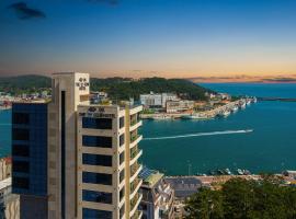 The Club Hotel Gijang Yeonhwari, hotel v destinaci Pusan