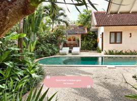 Happy Together By Kresna Hospitality, hotel in Seminyak