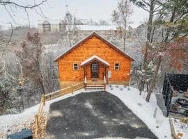 Mountains r Calling, Cozy Hideaway, King Beds, Hot-Tub, Arcade, EV Ready