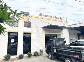 OYO 95102 Pulma House