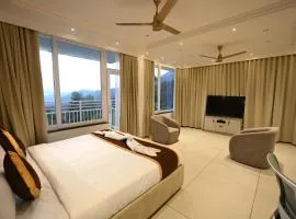 Munnar Peak Paradise